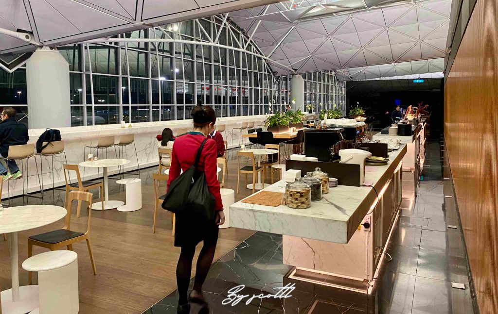 香港赤鱲角機場 國泰航空 寰宇堂頭等貴賓室 The Wing First Class Lounge