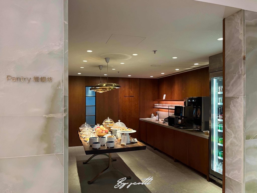 香港赤鱲角機場 國泰航空 玉衡堂頭等貴賓室 The Pier First Class Lounge Pantry 輕饌坊