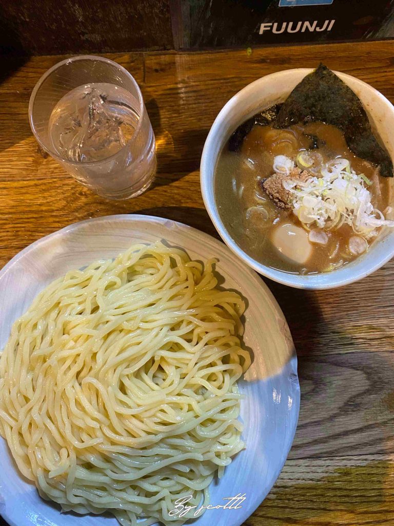 【東京】新宿拉麵 風雲兒(風雲児)沾麵 在地人都在吃的拉麵店