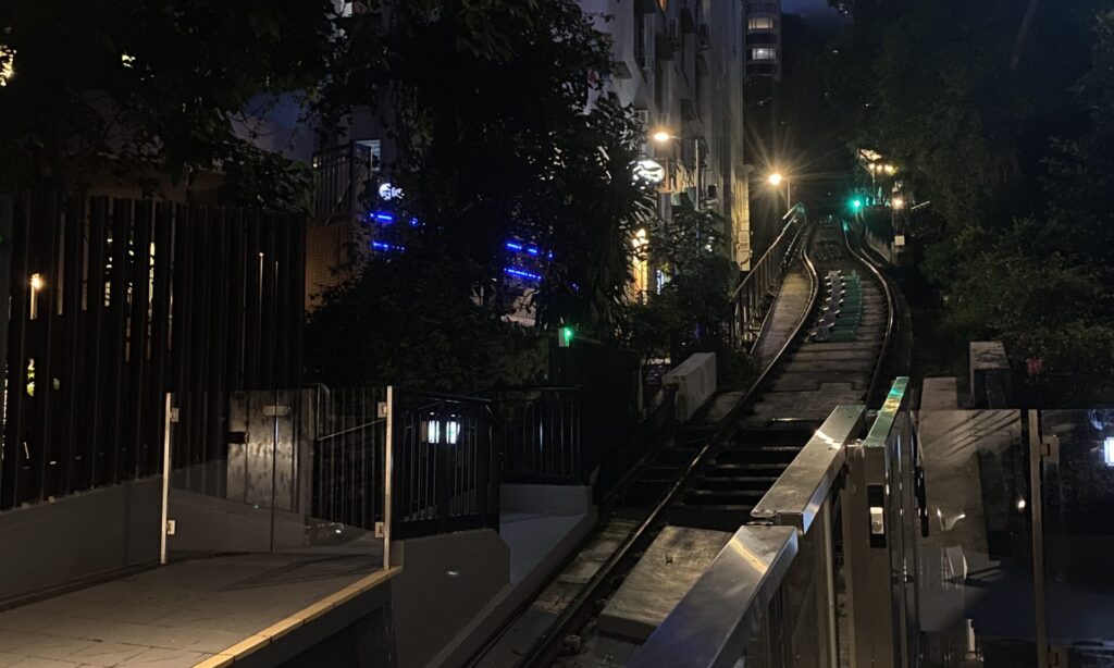 Peak Tram 香港山頂纜車