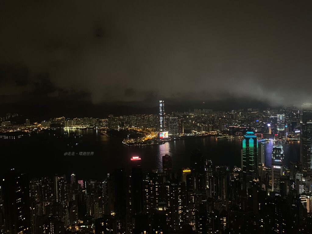 盧吉道步道夜景